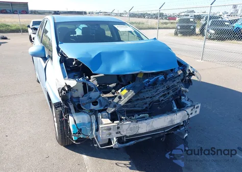 2012 Toyota Prius Plug-In z USA, uszkodzony, nr VIN JTDKN3DP9C3012847